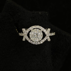 18k Solitare Diamond Rings by 