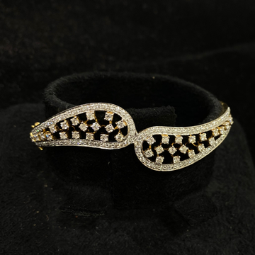 Elegant Diamond Bracelet by 