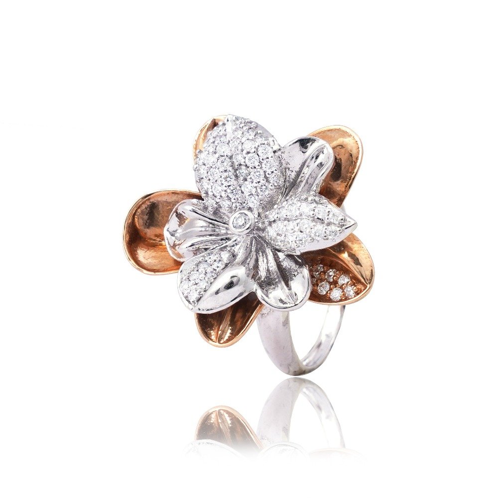 Floral Design Double Tone Diamond Ring