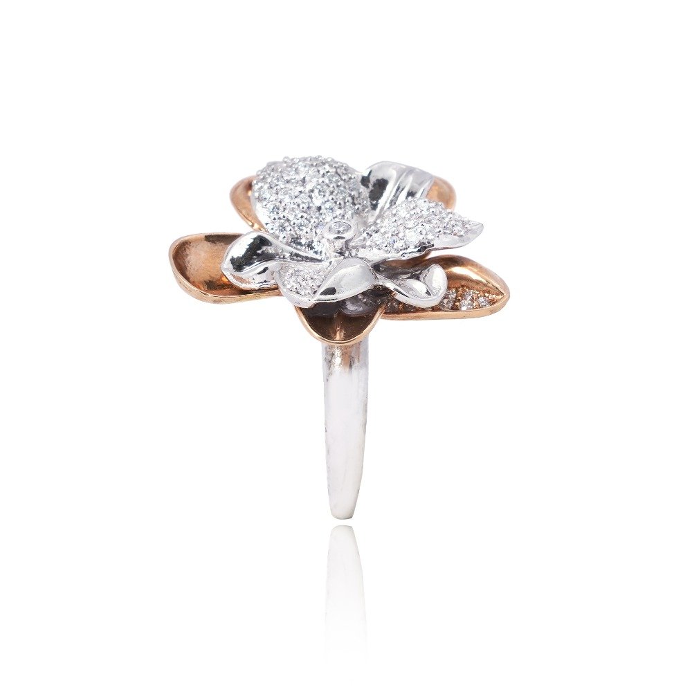 Floral Design Double Tone Diamond Ring