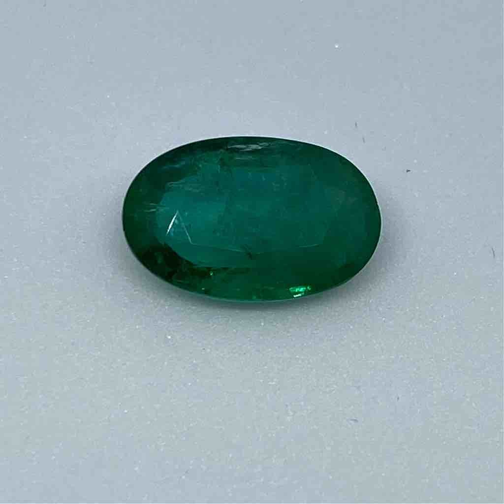 5.88ct oval green emerald-panna