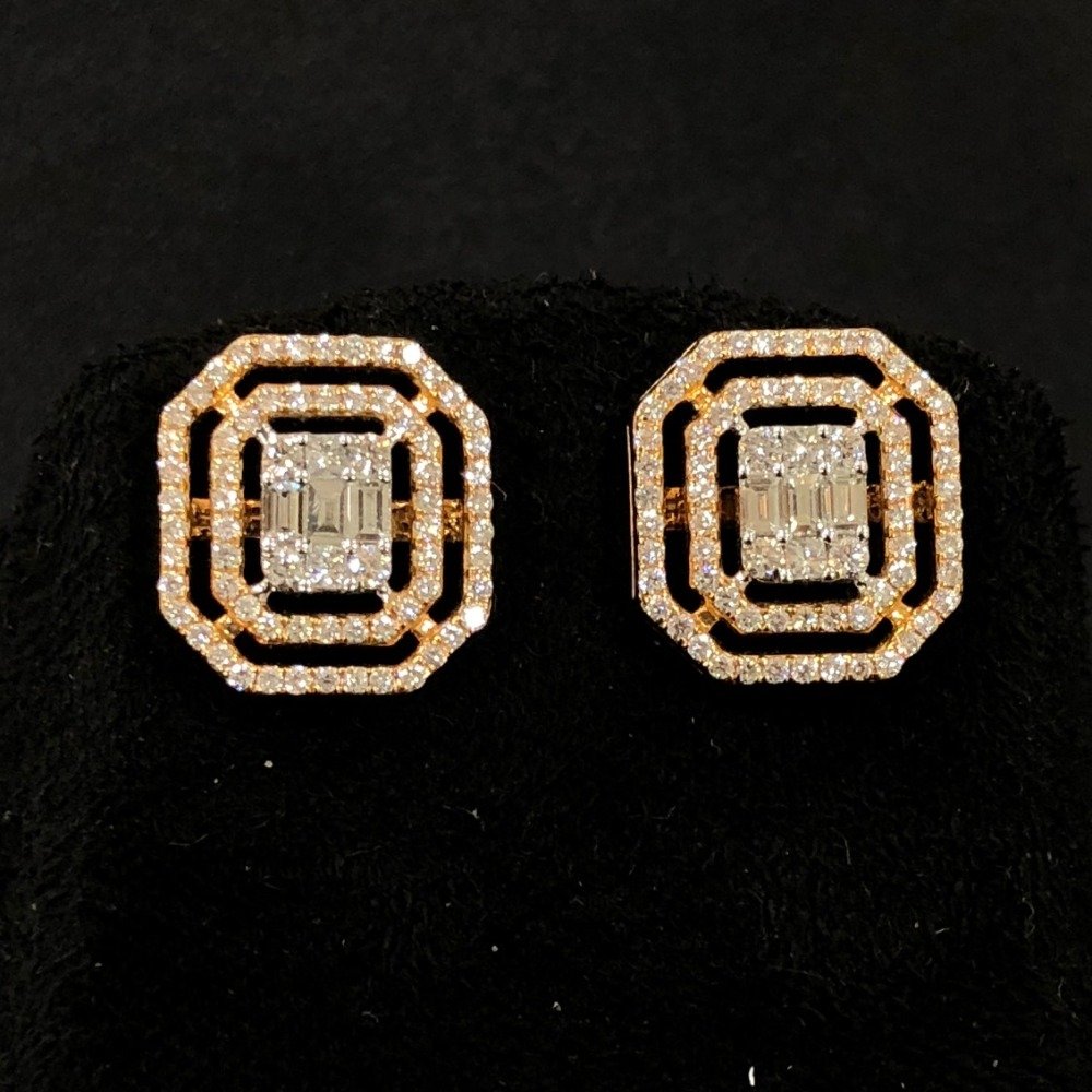 Attractive diamond stud earring